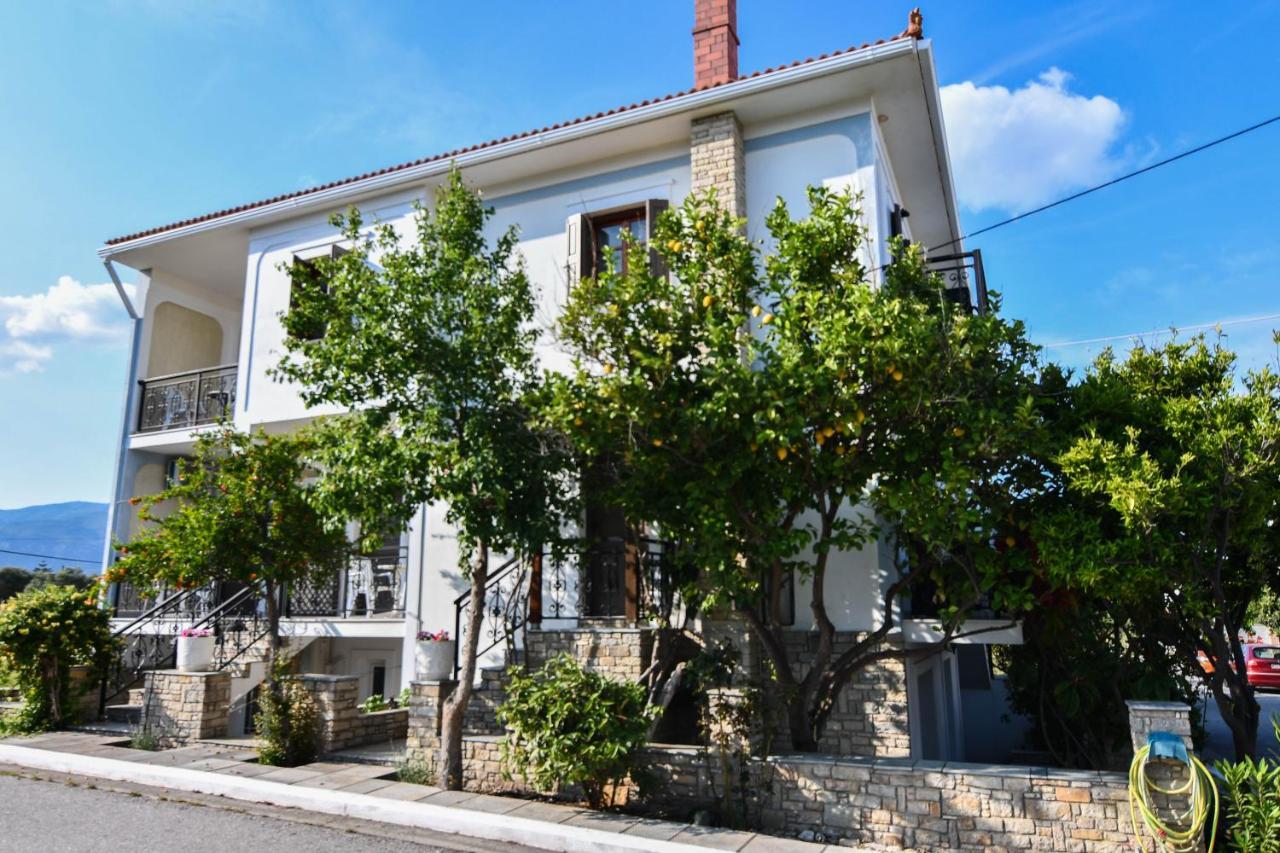 Chrys Marie Studios Ireo  Exterior photo
